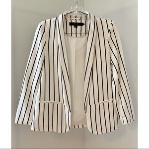 Vero Moda | Striped Blazer | XS (NWOT)